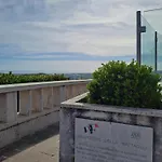 La Casa Dei Girasoli * Кастельфидардо